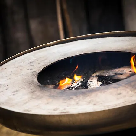 Апартаменты La Ferme 1802 *